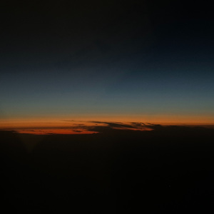 国产三级夫妻自拍
